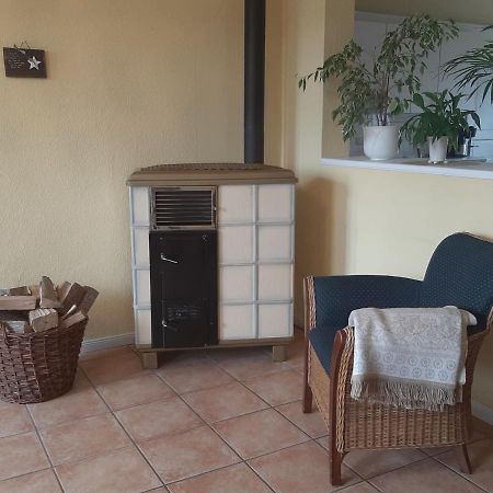 Schoene Ferienwohnung Im Alten Gasthaus In Stoltebuell Extérieur photo