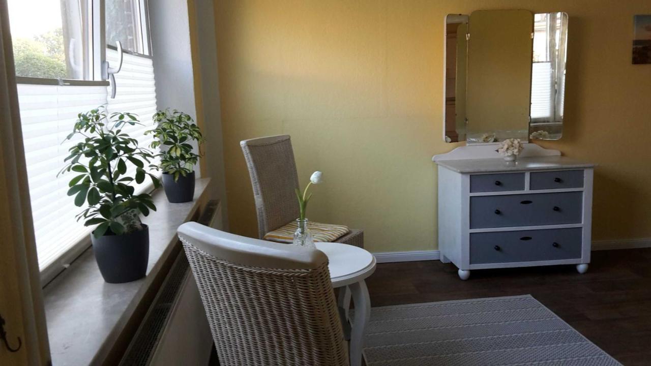 Schoene Ferienwohnung Im Alten Gasthaus In Stoltebuell Extérieur photo