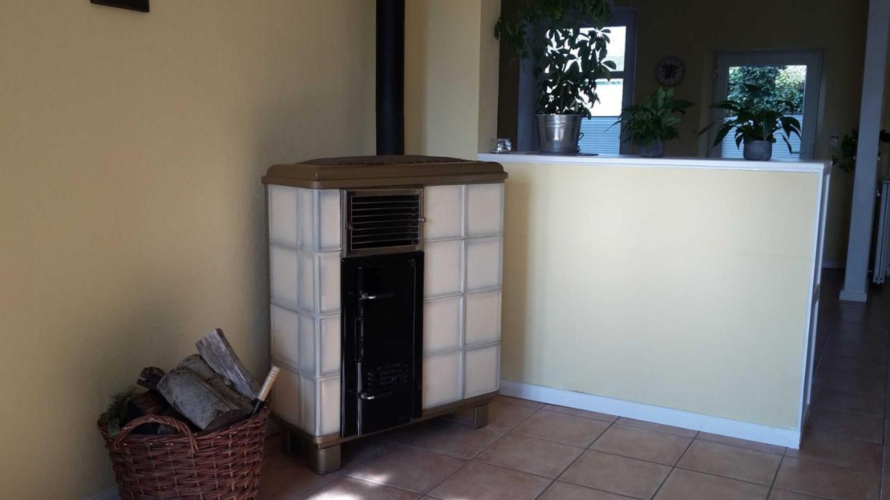 Schoene Ferienwohnung Im Alten Gasthaus In Stoltebuell Extérieur photo