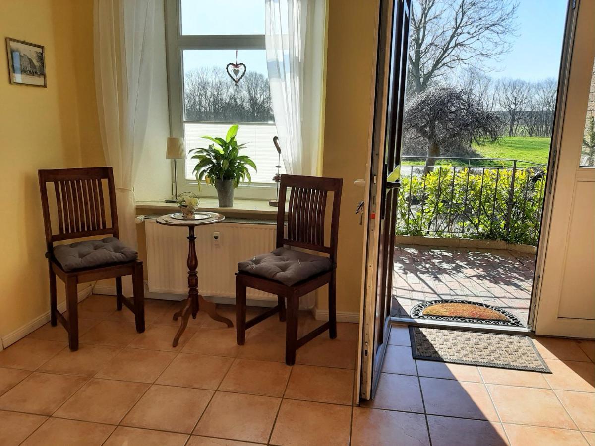Schoene Ferienwohnung Im Alten Gasthaus In Stoltebuell Extérieur photo
