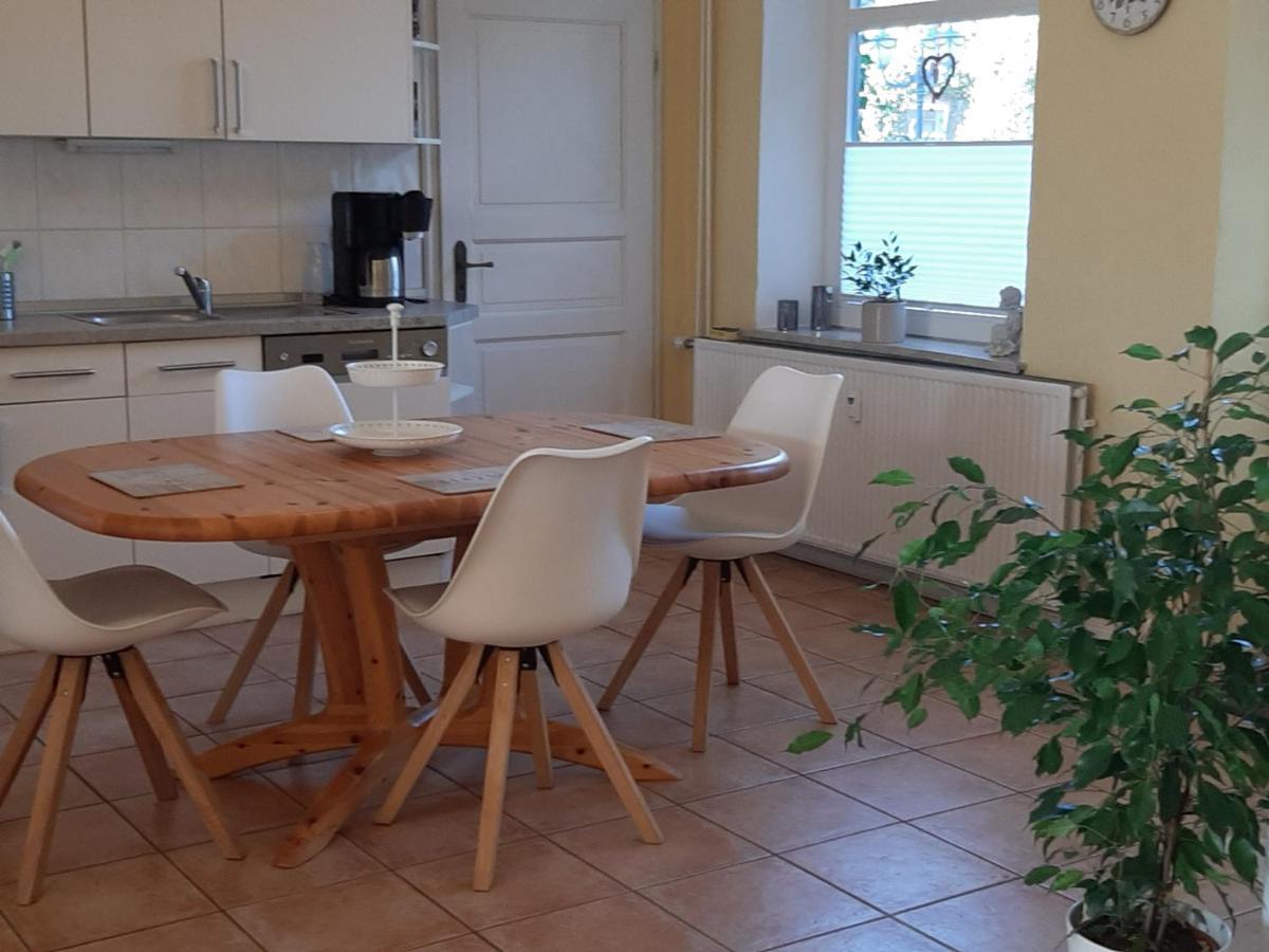Schoene Ferienwohnung Im Alten Gasthaus In Stoltebuell Extérieur photo